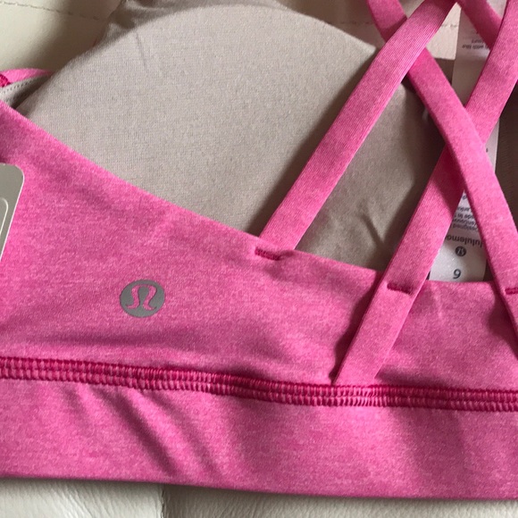 NWT PINK  HJMG LULULEMON ENERGY BRA - - Size 4 - Picture 5 of 8